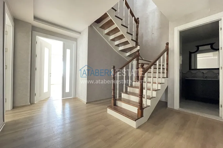 Приобрести Дуплекс 5+1 с чистовой отделкой в 50 метрах от моря район Акдениз-Мерсин 27 