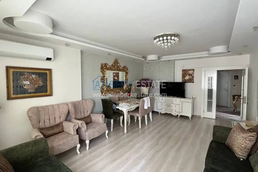 Приобрести Просторная квартира 3+1 с отдельной кухней в районе Акдениз-Мерсин 1 