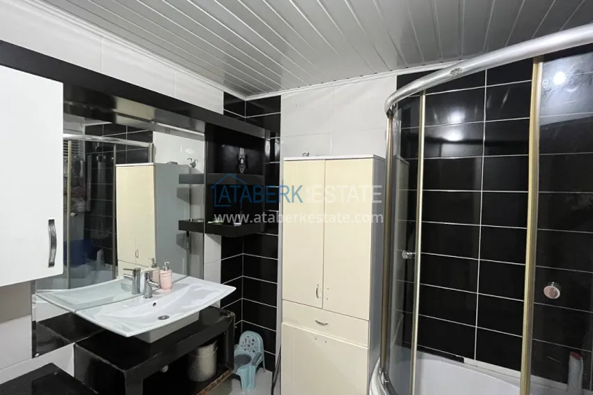 Приобрести Просторная квартира 3+1 с отдельной кухней в районе Акдениз-Мерсин 22 