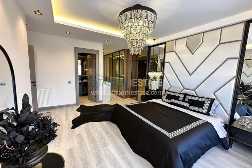 Приобрести Квартира 5+1 в жилом комплексе на стадии строительства Мезитли-Мерсин 9 