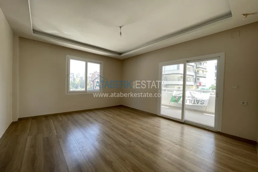 Приобрести Дуплекс 5+1 с чистовой отделкой в 50 метрах от моря район Акдениз-Мерсин 12 