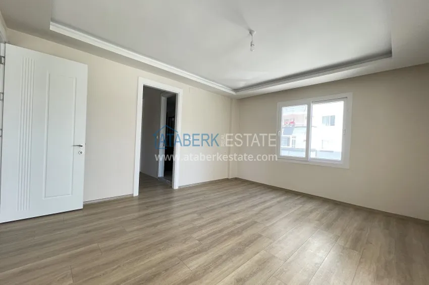 Приобрести Дуплекс 5+1 с чистовой отделкой в 50 метрах от моря район Акдениз-Мерсин 13 