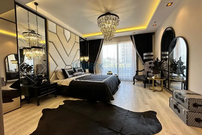 Приобрести Квартира 5+1 в жилом комплексе на стадии строительства Мезитли-Мерсин 12 