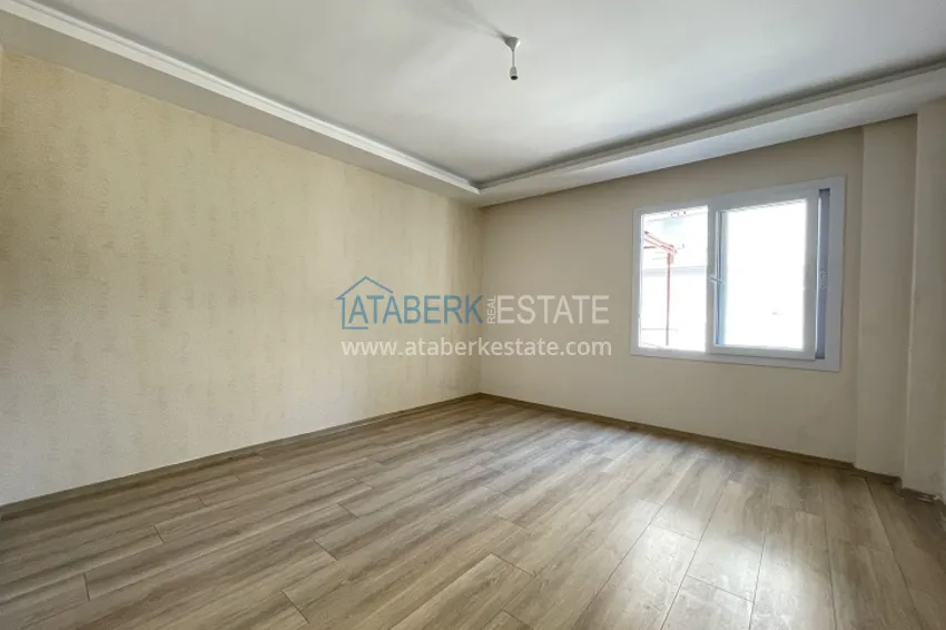 Приобрести Дуплекс 5+1 с чистовой отделкой в 50 метрах от моря район Акдениз-Мерсин 21 