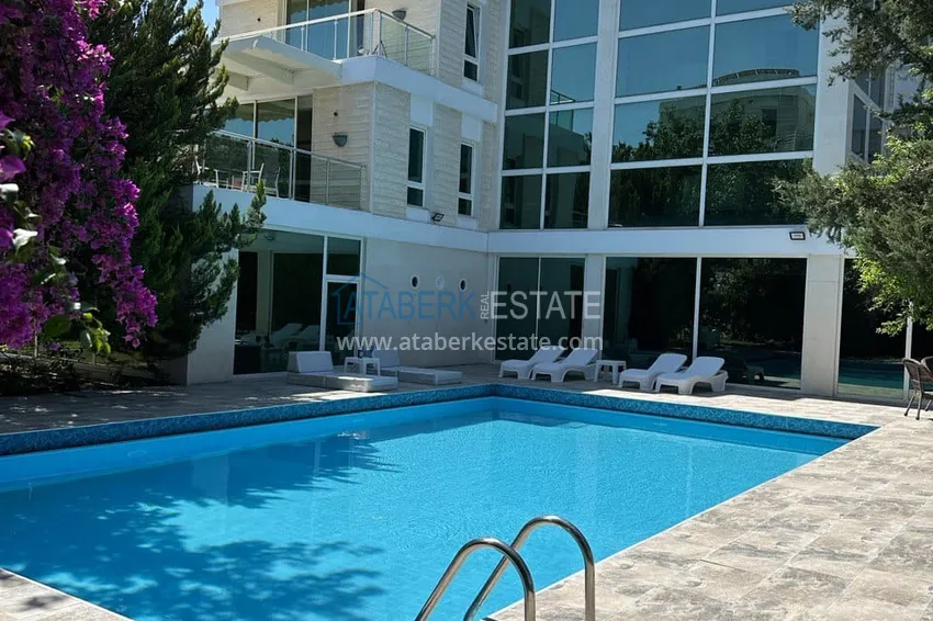 Впечатляющий 4-этажный коттедж «под ключ» от собственника в Кемере 1 