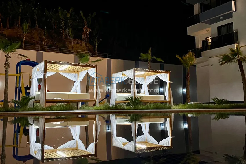 Квартиры и пентхаусы в районе Махмутлар в роскошном комплексе сегмента класса- люкс 10 