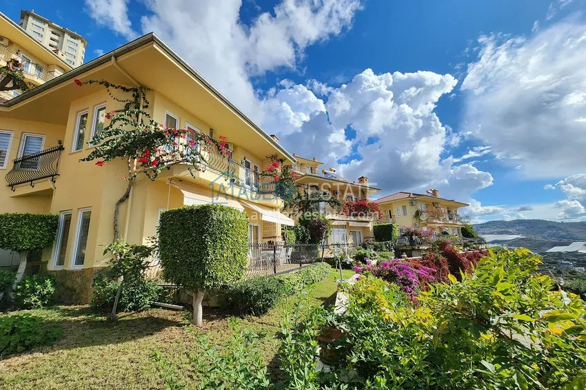 Видовая двухэтажная вилла с роскошной мебелью и видом на море, район Махмутлар – Алания 9