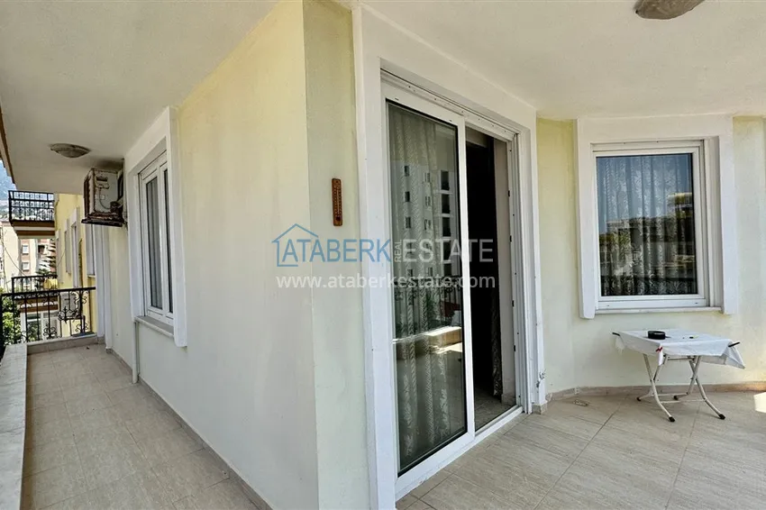 Приобрести Квартира 3+1 с мебелью в жилом комплексе с минимальной инфраструктурой, центр Алании 11 