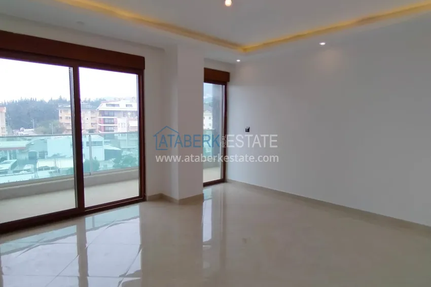 Приобрести Невероятно просторные линейные апартаменты 4+2 в центре Алании в 500 метрах от моря 17 