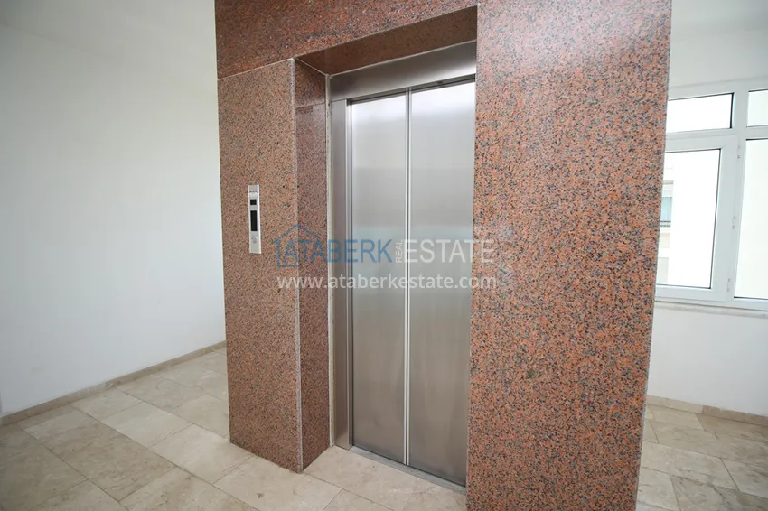 Двухкомнатная квартира с мебелью и видом на море в комплексе на первой береговой, район Тосмур – Алания  17 