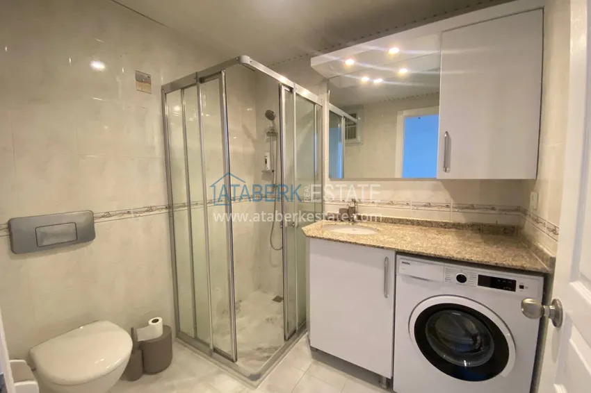 Приобрести Двухкомнатная квартира с мебелью и видом на море в комплексе на первой береговой, район Тосмур – Алания  12 