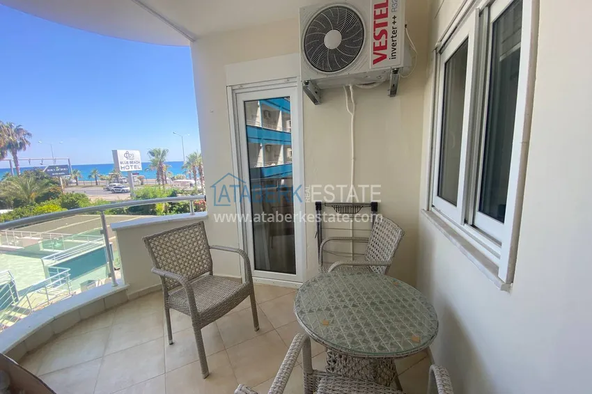 Приобрести Двухкомнатная квартира с мебелью и видом на море в комплексе на первой береговой, район Тосмур – Алания  13 