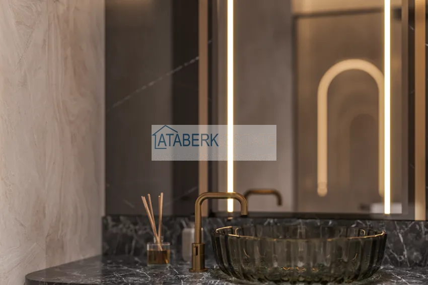 Приобрести Проект реновации! Новый проект Off-plan в центре Алании, район пляжа Клеопатра 13 