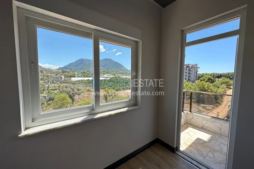 Приобрести Квартиры с чистовой отделкой напрямую от застройщика в районе Оба, Алания 4 