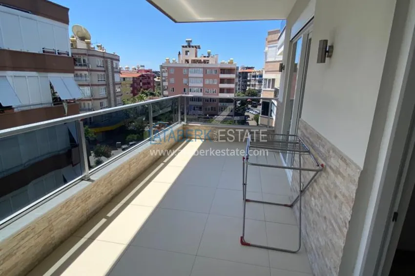 Приобрести Аренда двухкомнатной квартиры в центре Алании в небольшом уютном комплексе  15 