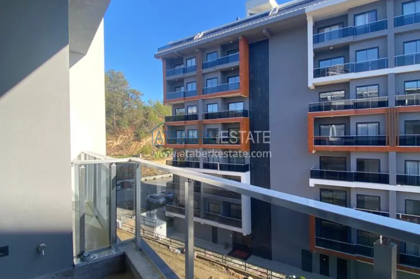 Приобрести Двухкомнатные квартиры в Алании, район Авсаллар 19 