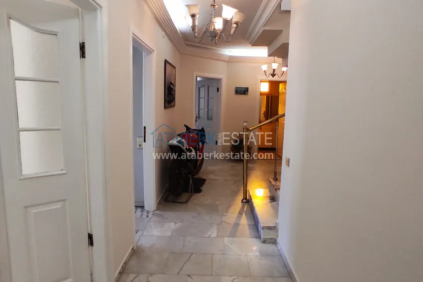 Приобрести Пентхаус-дуплекс 4+1 меблированный с видом на море, горы и историческую крепость, центр Алании 1 