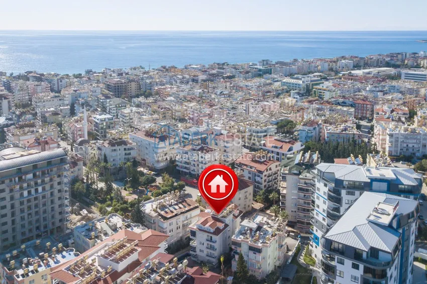 Аренда двухкомнатной квартиры в центре Алании в небольшом уютном комплексе  1 