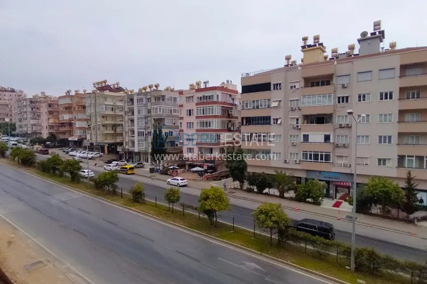 Приобрести Невероятно просторные линейные апартаменты 4+2 в центре Алании в 500 метрах от моря 28 