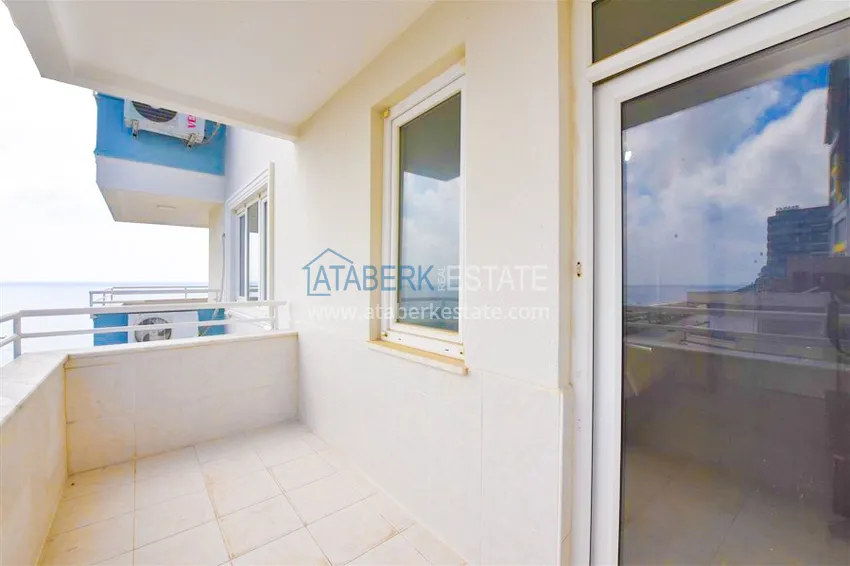 Приобрести Квартира 2+1 «под ключ» на первой береговой линии с прямым видом на море – Алания, Махмутлар. Подходит для гражданства 27