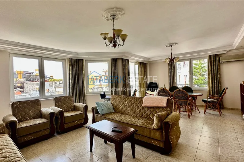 Приобрести Квартира 3+1 с мебелью в жилом комплексе с минимальной инфраструктурой, центр Алании 2 