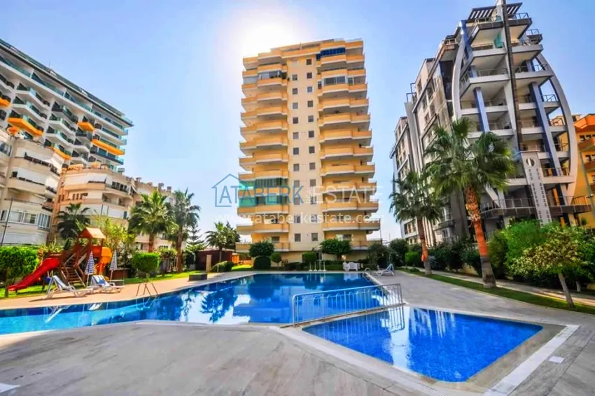 Квартира 2+1 «под ключ» на первой береговой линии с прямым видом на море – Алания, Махмутлар. Подходит для гражданства 1