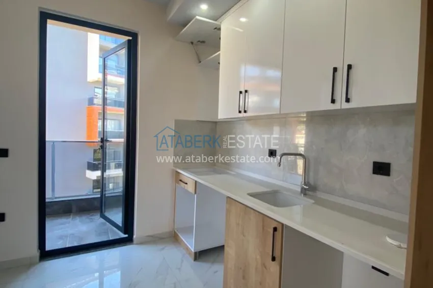 Приобрести Двухкомнатные квартиры в Алании, район Авсаллар 4 