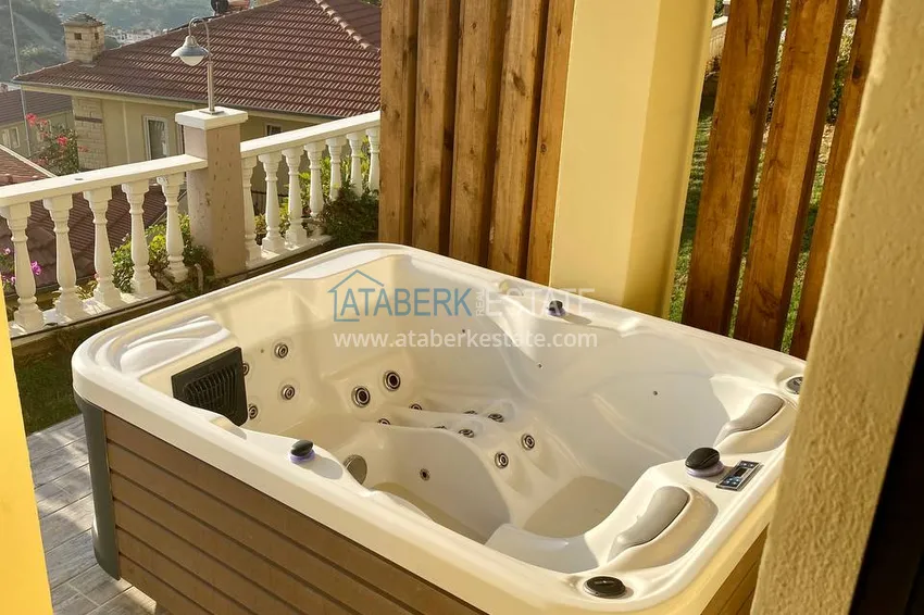 Приобрести Видовая двухэтажная вилла с роскошной мебелью и видом на море, район Махмутлар – Алания 36