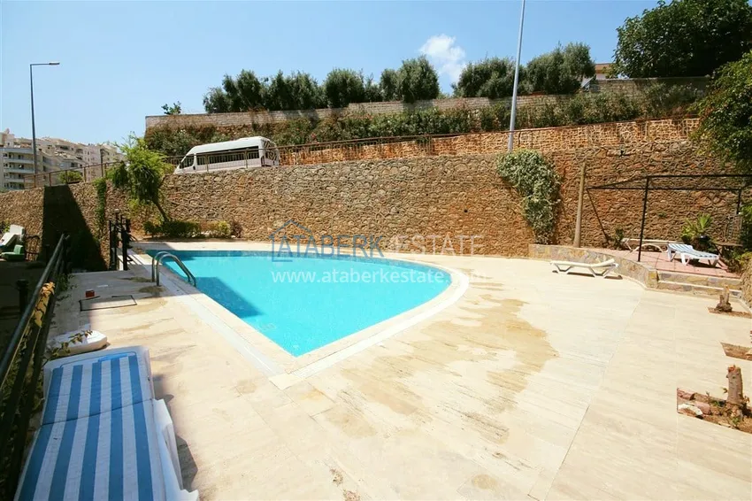 Трехкомнатная квартира с мебелью в 100 метрах от моря – Алания, район Тосмур 3 