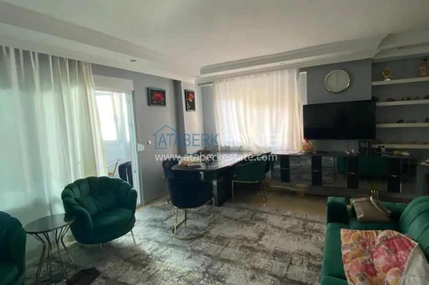 Приобрести Трехкомнатная квартира с мебелью в 100 метрах от моря – Алания, район Тосмур 3 