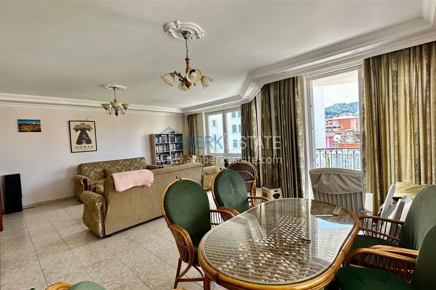 Приобрести Квартира 3+1 с мебелью в жилом комплексе с минимальной инфраструктурой, центр Алании 3 