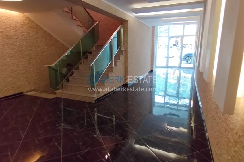 Невероятно просторные линейные апартаменты 4+2 в центре Алании в 500 метрах от моря 3 