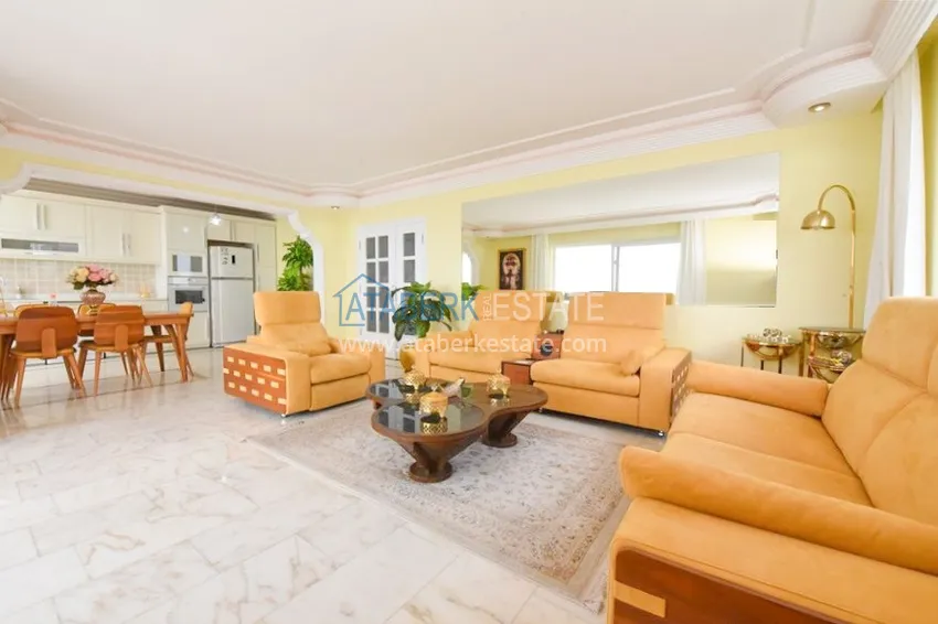 Приобрести Квартира 2+1 «под ключ» на первой береговой линии с прямым видом на море – Алания, Махмутлар. Подходит для гражданства 5