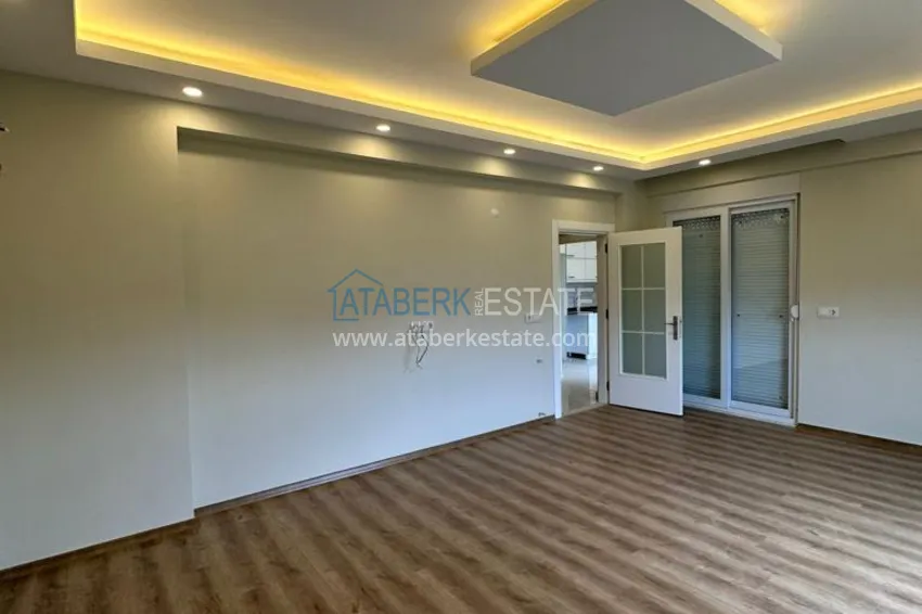 Квартира 2+1 с чистовой отделкой и отдельной кухней – новостройка, Газипаша 1 