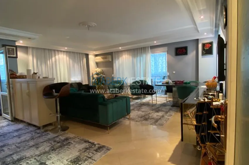 Приобрести Трехкомнатная квартира с мебелью в 100 метрах от моря – Алания, район Тосмур 7 