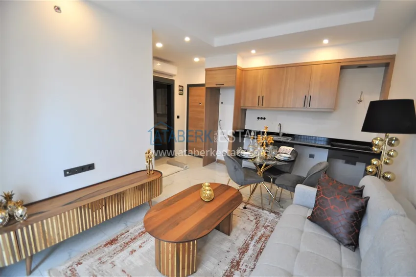 Приобрести Квартиры и пентхаусы в районе Махмутлар в роскошном комплексе сегмента класса- люкс 7 