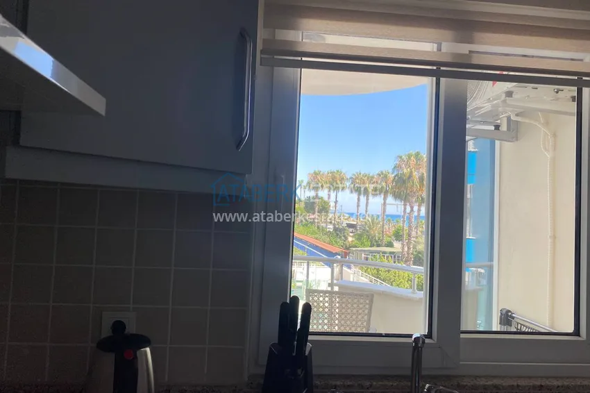 Приобрести Двухкомнатная квартира с мебелью и видом на море в комплексе на первой береговой, район Тосмур – Алания  8 