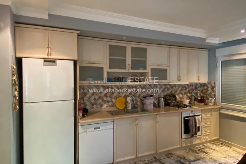 Приобрести Трехкомнатная квартира с мебелью в 100 метрах от моря – Алания, район Тосмур 8 