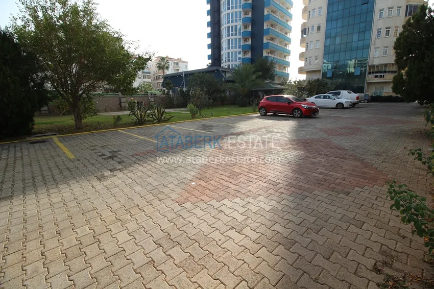 Двухкомнатная квартира с мебелью и видом на море в комплексе на первой береговой, район Тосмур – Алания  14 