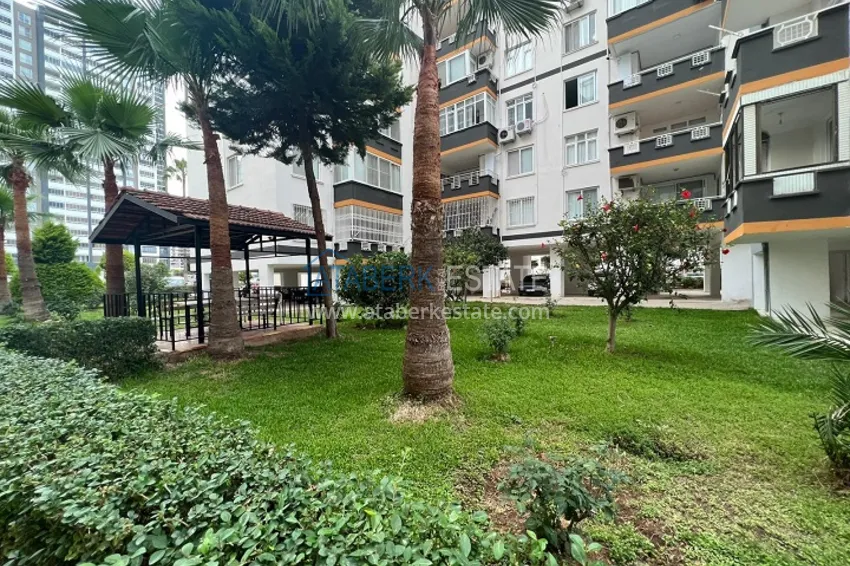 Просторная квартира 3+1 с мебелью в районе Тедже-Мерсин 4 