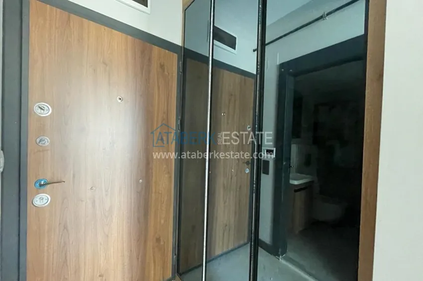 Приобрести Квартира 1+1 с чистовой отделкой в районе Тедже-Мерсин 4