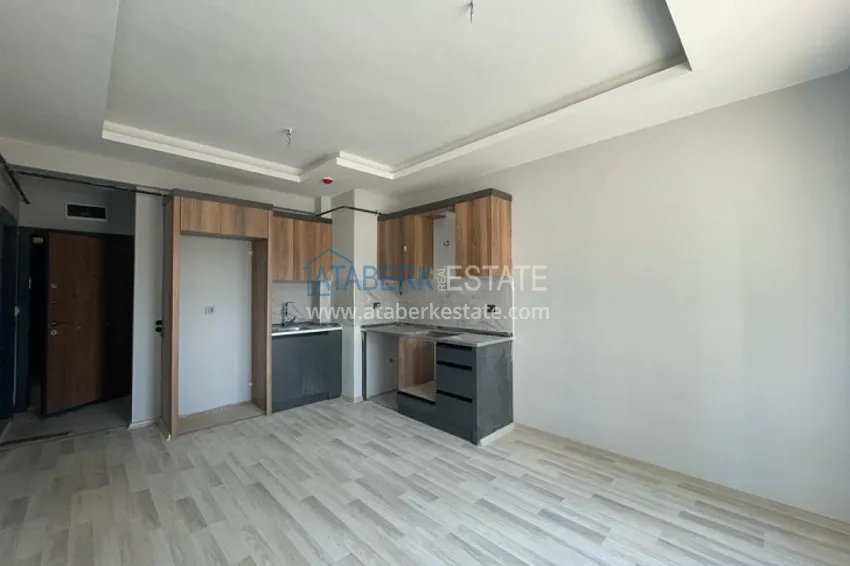 Приобрести Квартира 1+1 с чистовой отделкой в районе Тедже-Мерсин 1