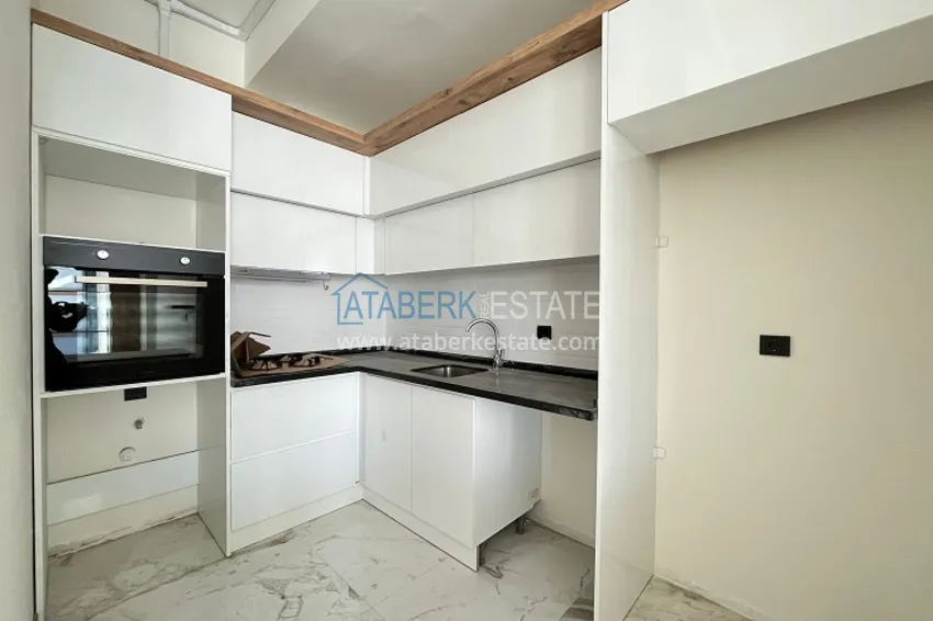 Приобрести Квартира 2+1 в комплексе с инфраструктурой комфорт-класса район Чифтликкей-Мерсин 8 