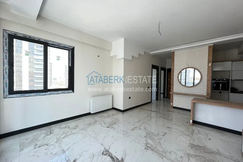 Приобрести Квартира 2+1 в комплексе с инфраструктурой комфорт-класса район Чифтликкей-Мерсин 3 