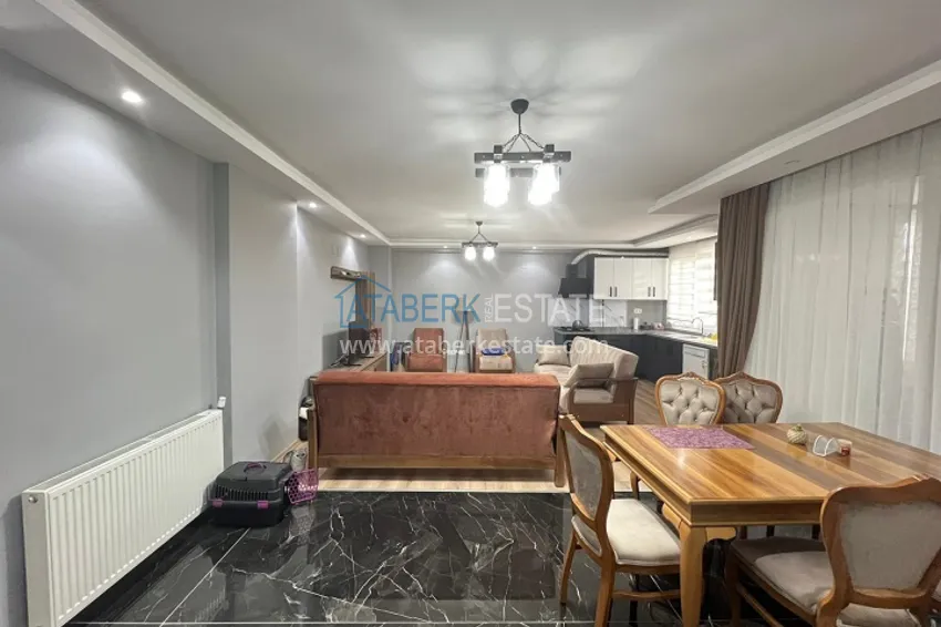 Приобрести Просторная квартира 3+1 с мебелью в районе Тедже-Мерсин 3 