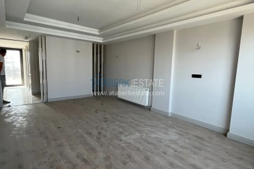 Приобрести Двухуровневый пентхаус 4+1 в современном жилом комплексе Мезитли-Мерсин 5 