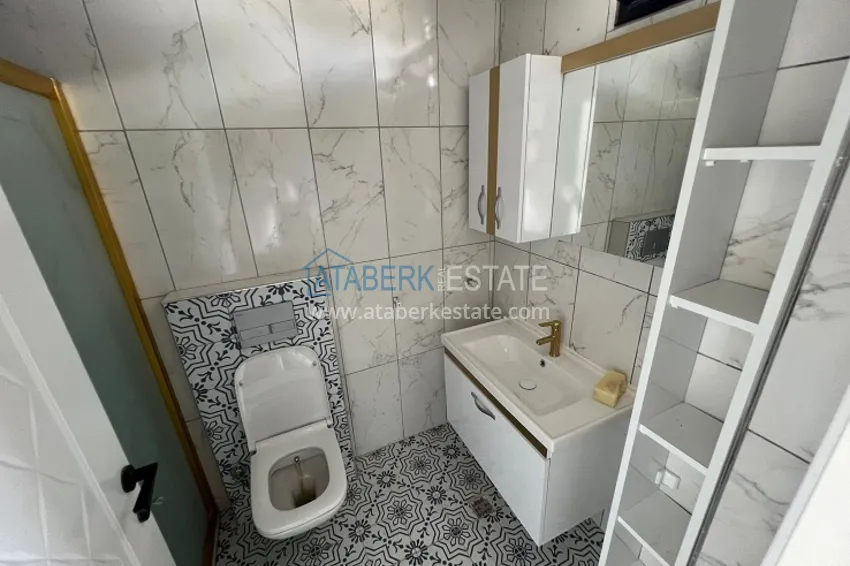 Приобрести Двухэтажная вилла с террасой и частной территорией в районе Чешмели-Мерсин 14 