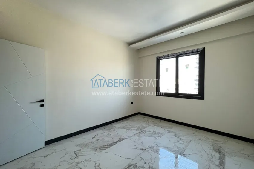 Приобрести Квартира 2+1 в комплексе с инфраструктурой комфорт-класса район Чифтликкей-Мерсин 9 