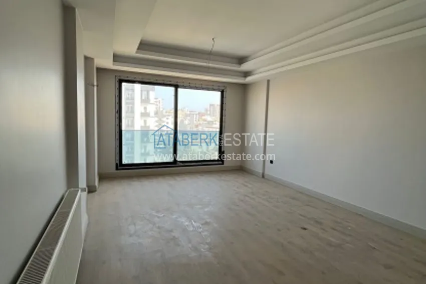 Приобрести Двухуровневый пентхаус 4+1 в современном жилом комплексе Мезитли-Мерсин 13 