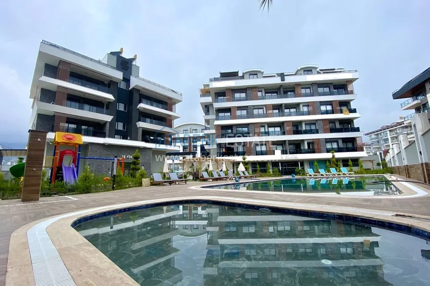 Двухкомнатная квартира в Алании в новом современном комплексе - район Оба 1 